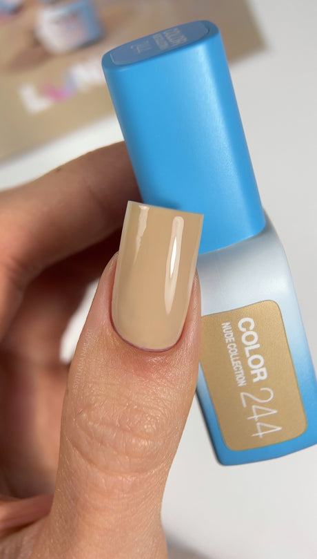 LUNAmoon Gel Polish №244, 13ml